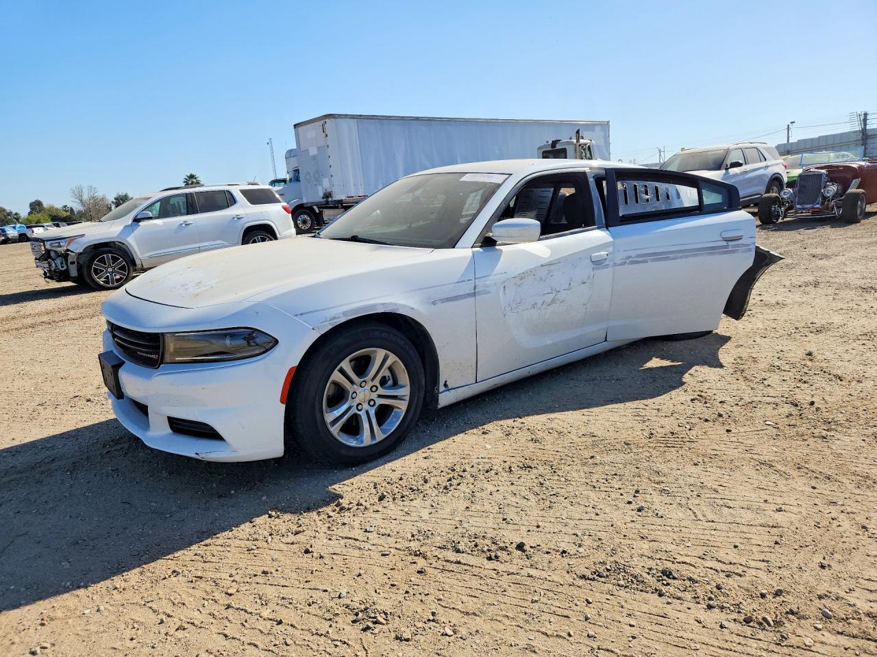 2022 Dodge Charger - zdjęcie główne