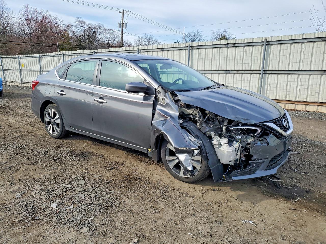 2019 Nissan Sentra Sv - zdjęcie 4