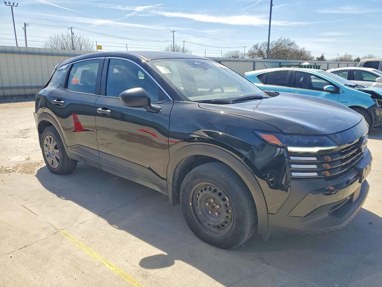 2025 Nissan Kicks S - zdjęcie 4