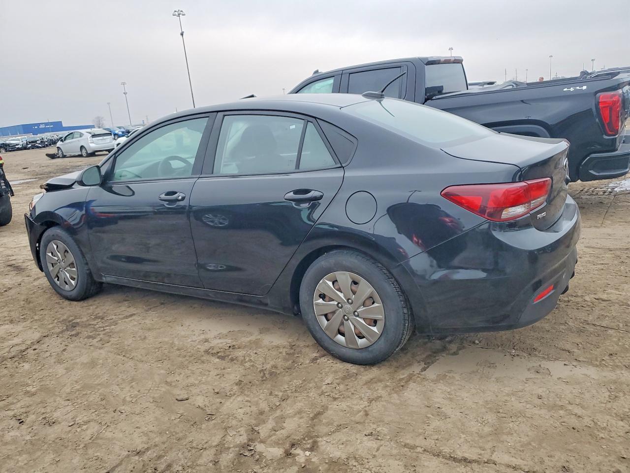 2019 Kia Rio S - zdjęcie 2