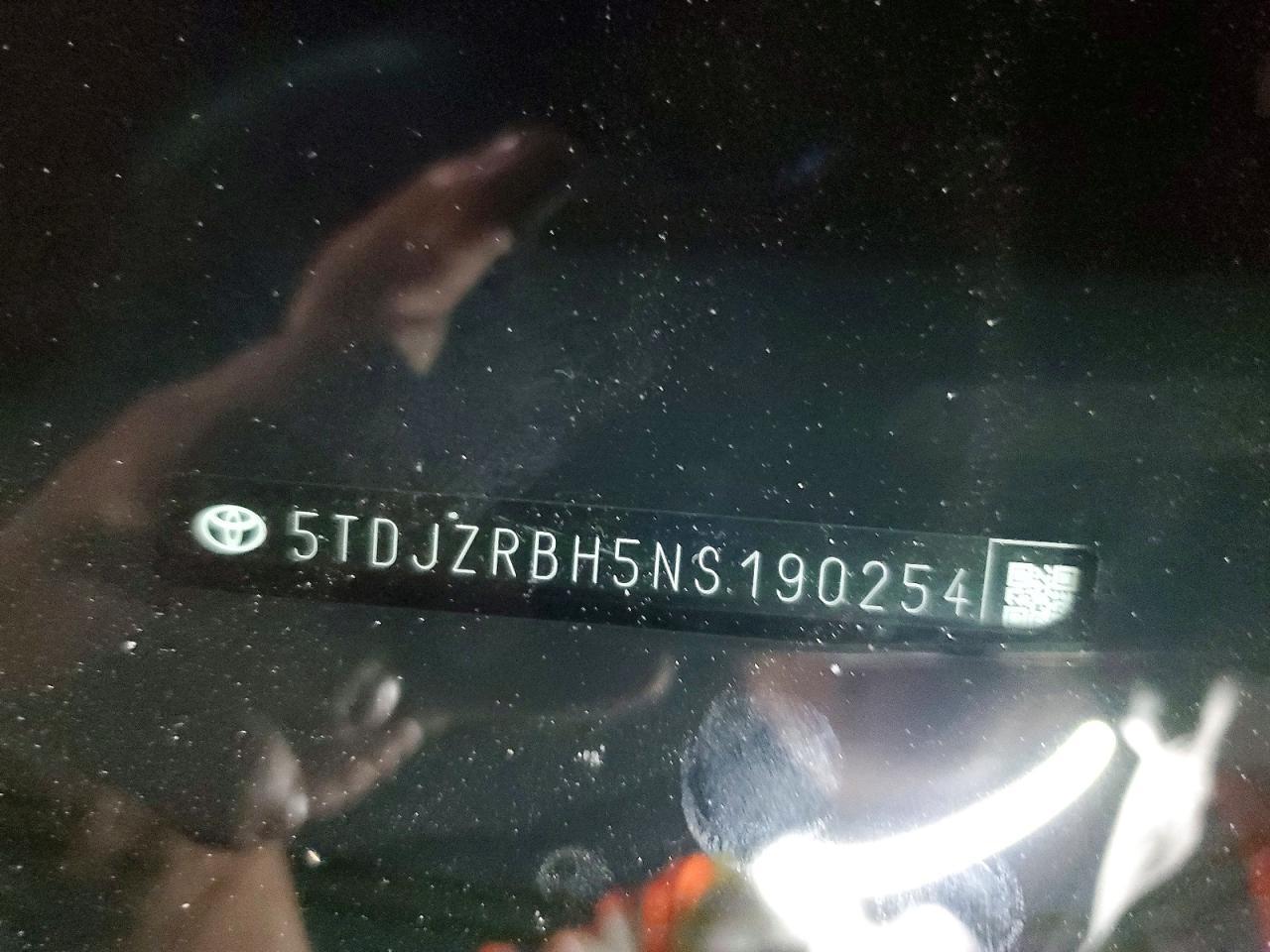 2022 Toyota Highlander Sport - zdjęcie 14
