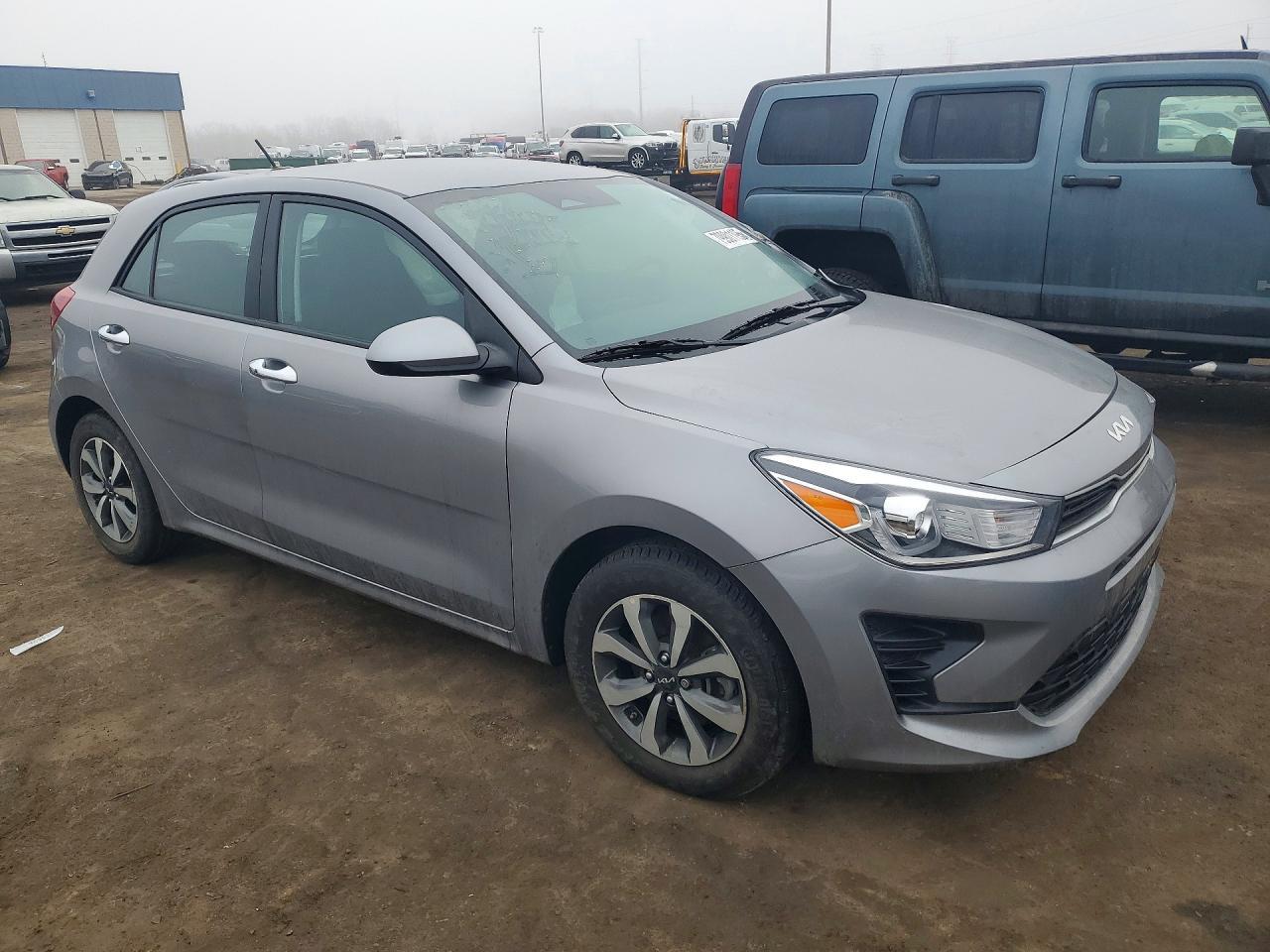 2023 Kia Rio 5-Door S - zdjęcie 4