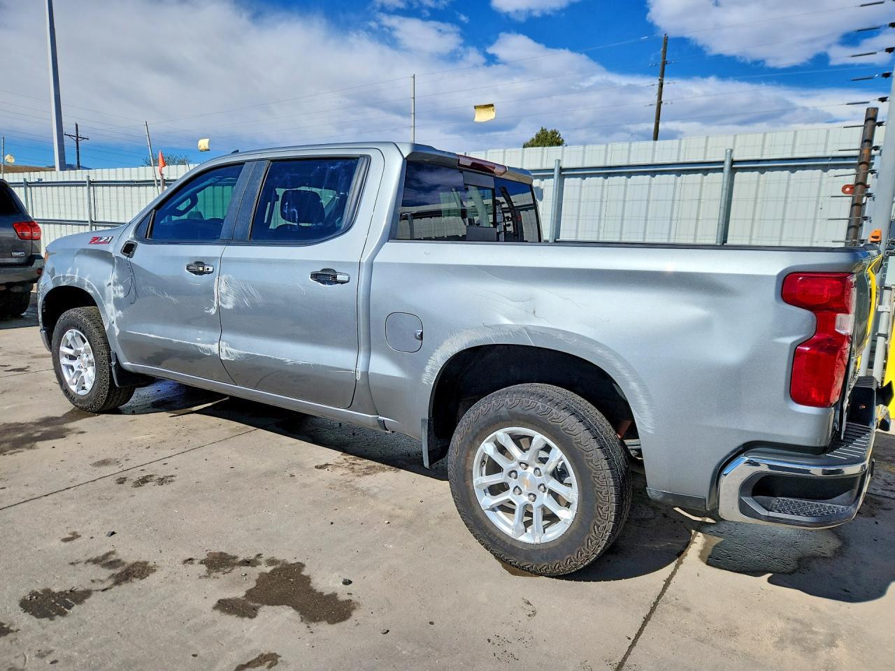 2025 Chevrolet Silverado K1500 Lt - zdjęcie 2