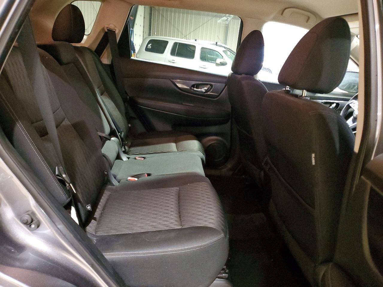 2018 Nissan Rogue Sv - zdjęcie 11