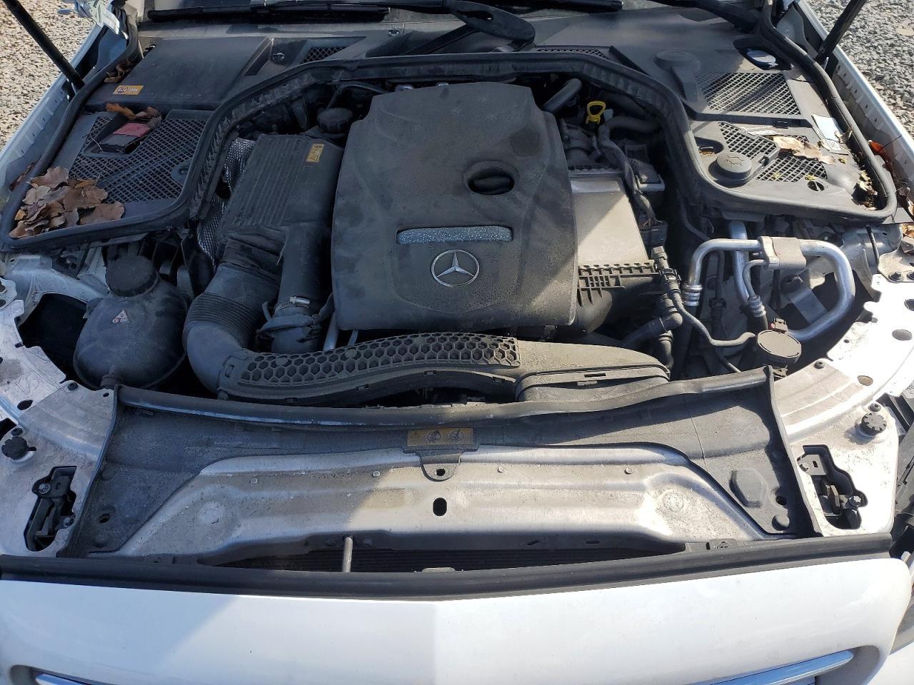 2015 Mercedes-Benz C 300 4Matic - zdjęcie 11