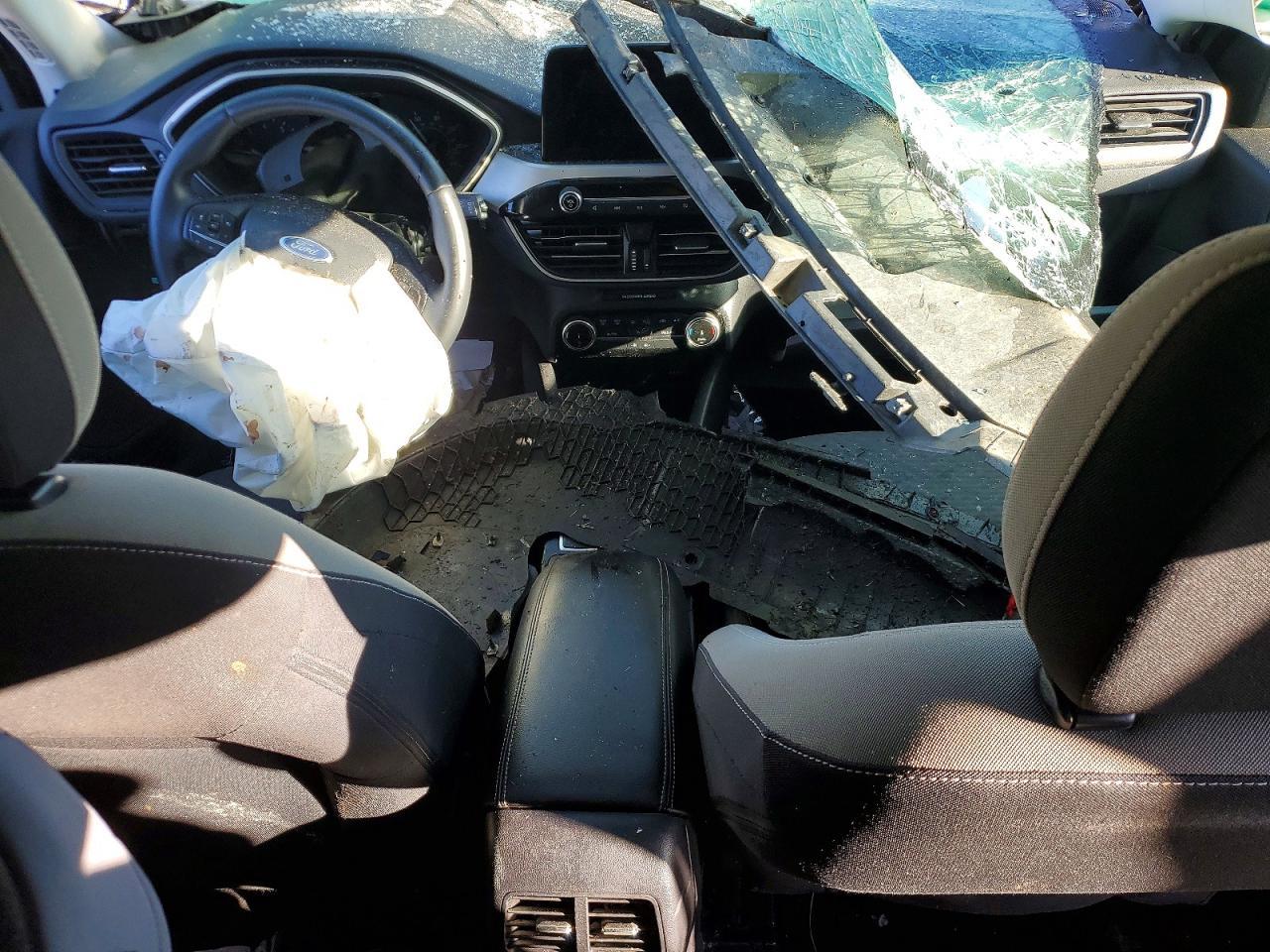 2022 Ford Escape Se - zdjęcie 8