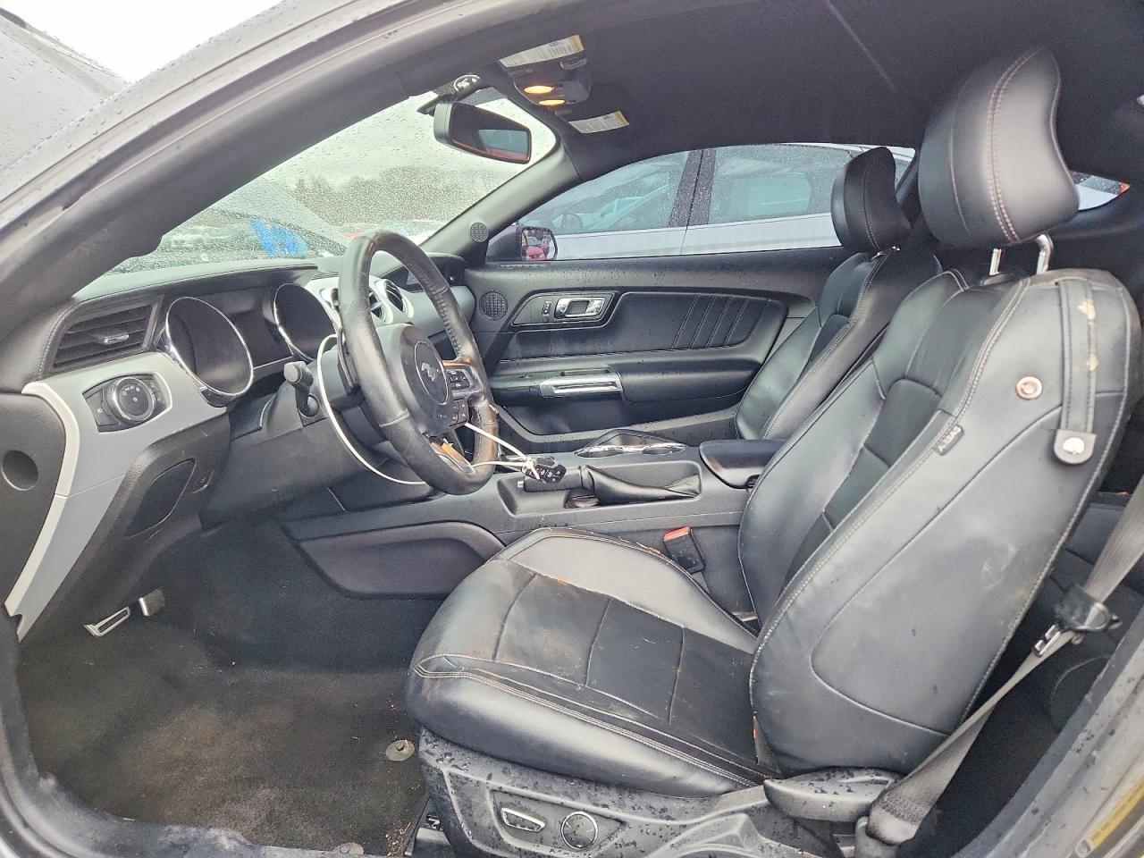 2015 Ford Mustang Gt - zdjęcie 7