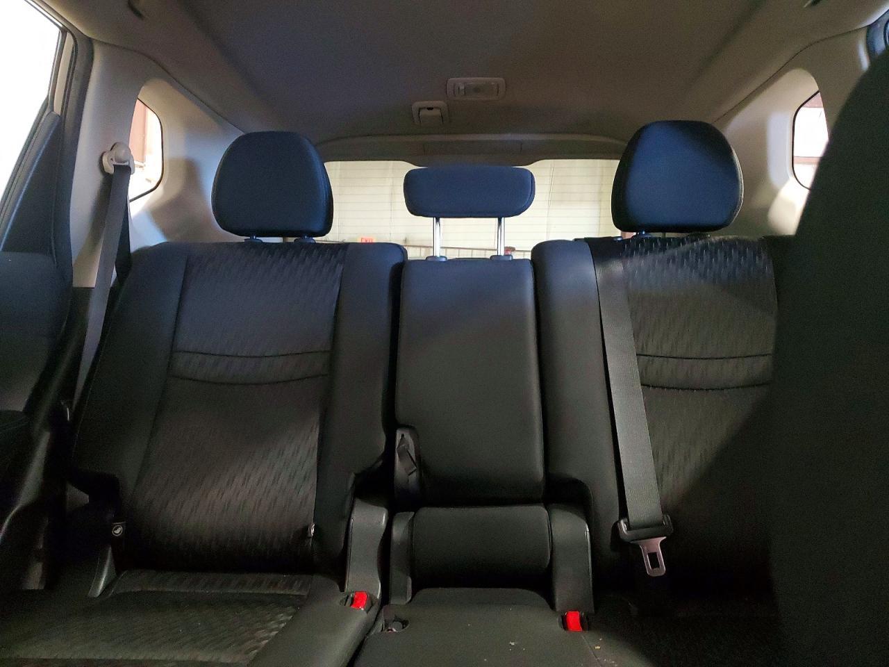 2018 Nissan Rogue S - zdjęcie 10