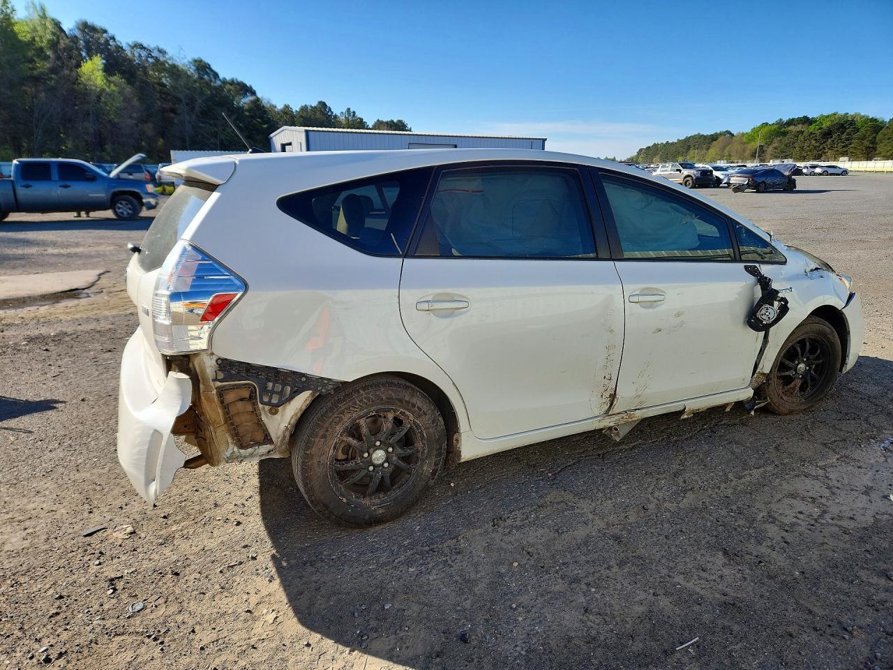 2013 Toyota Prius V Two - zdjęcie 3
