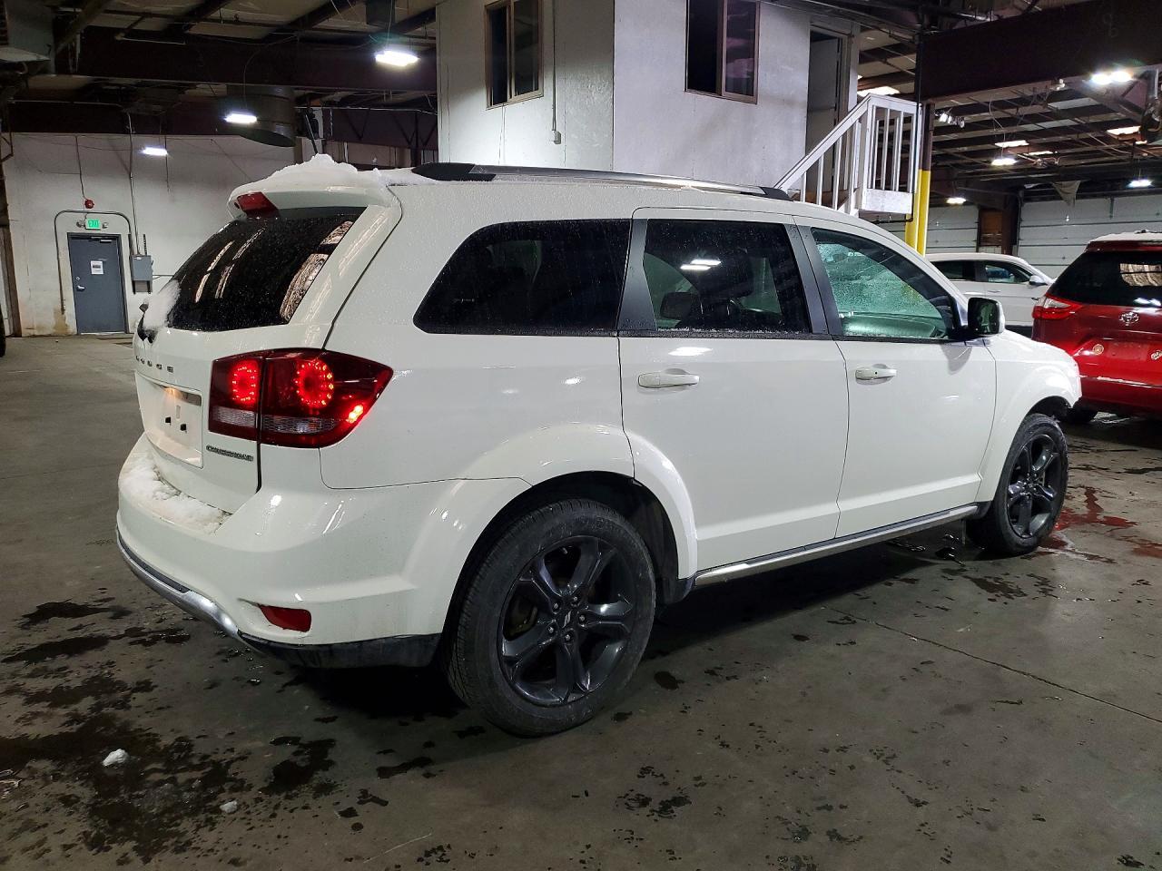2019 Dodge Journey Crossroad - zdjęcie 3