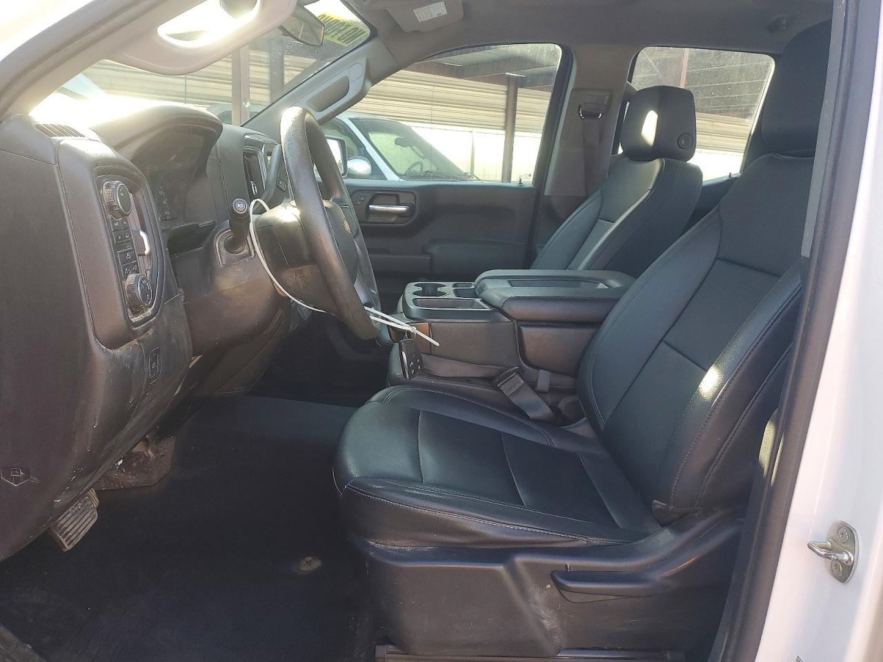 2022 Chevrolet Silverado K1500 - zdjęcie 7