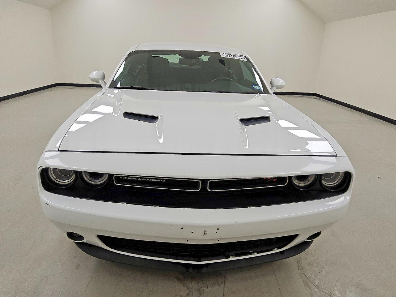 2015 Dodge Challenger Sxt - zdjęcie 5