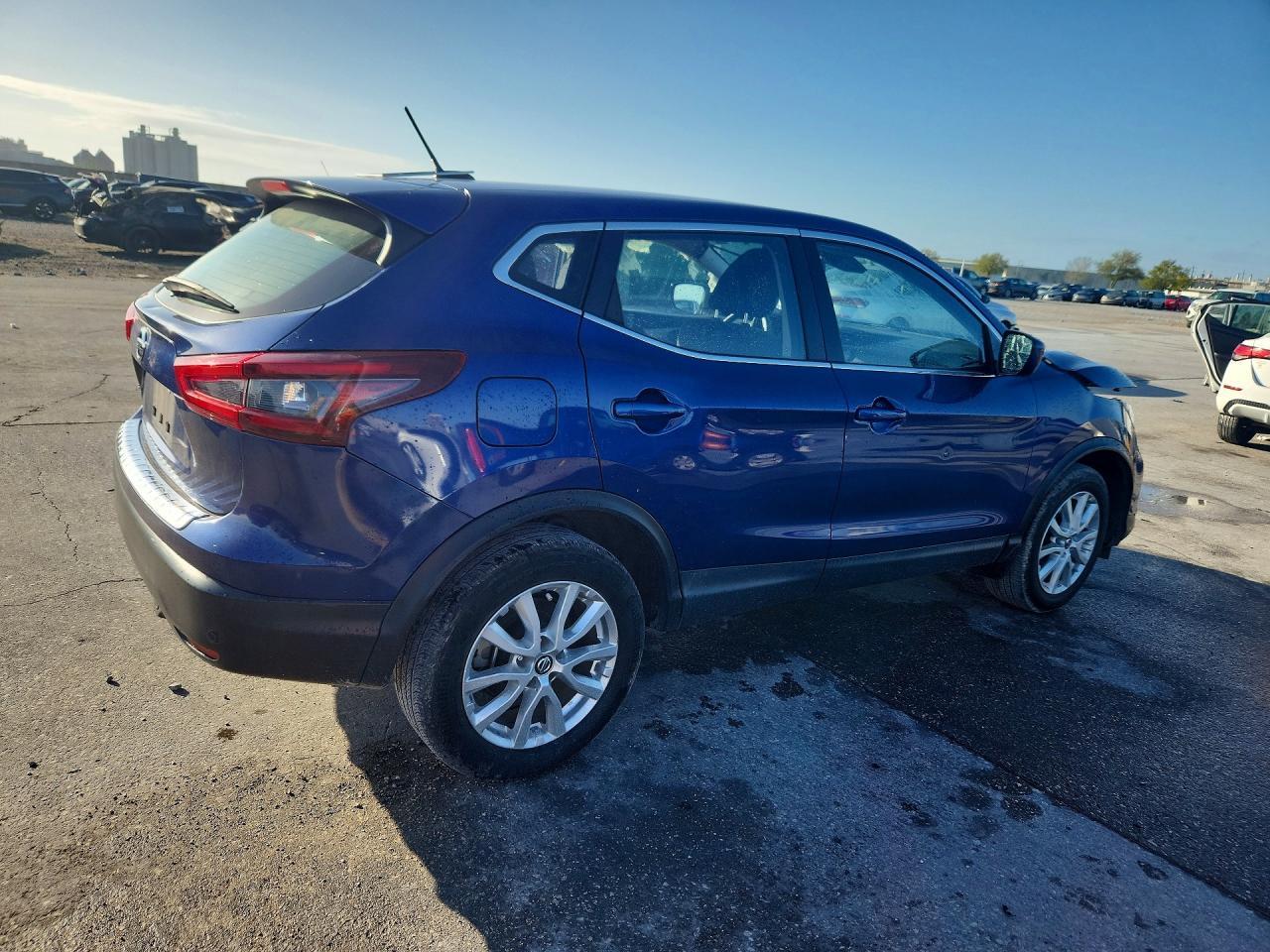 2021 Nissan Rogue Sport S - zdjęcie 3