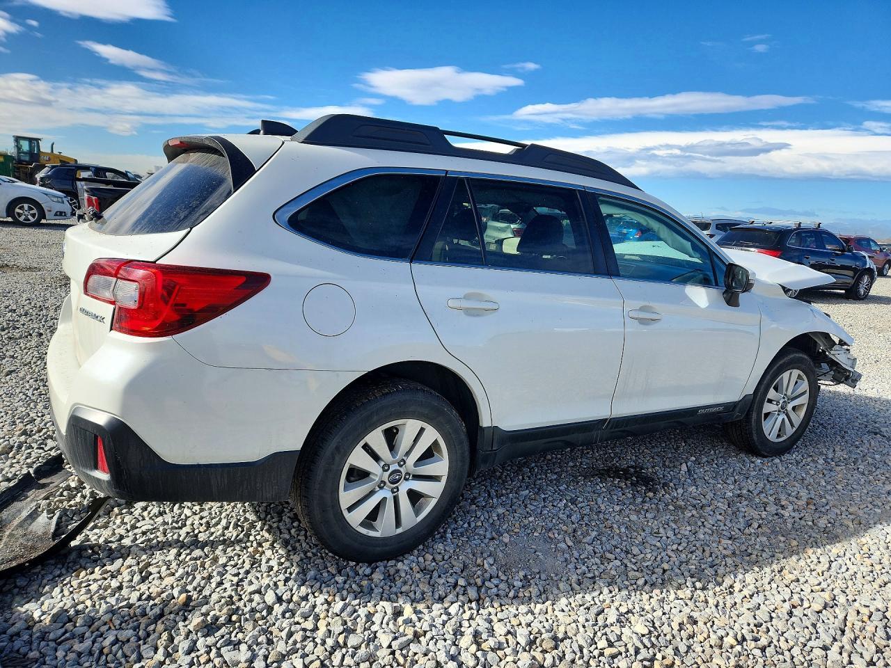 2019 Subaru Outback 2.5I Premium - zdjęcie 3