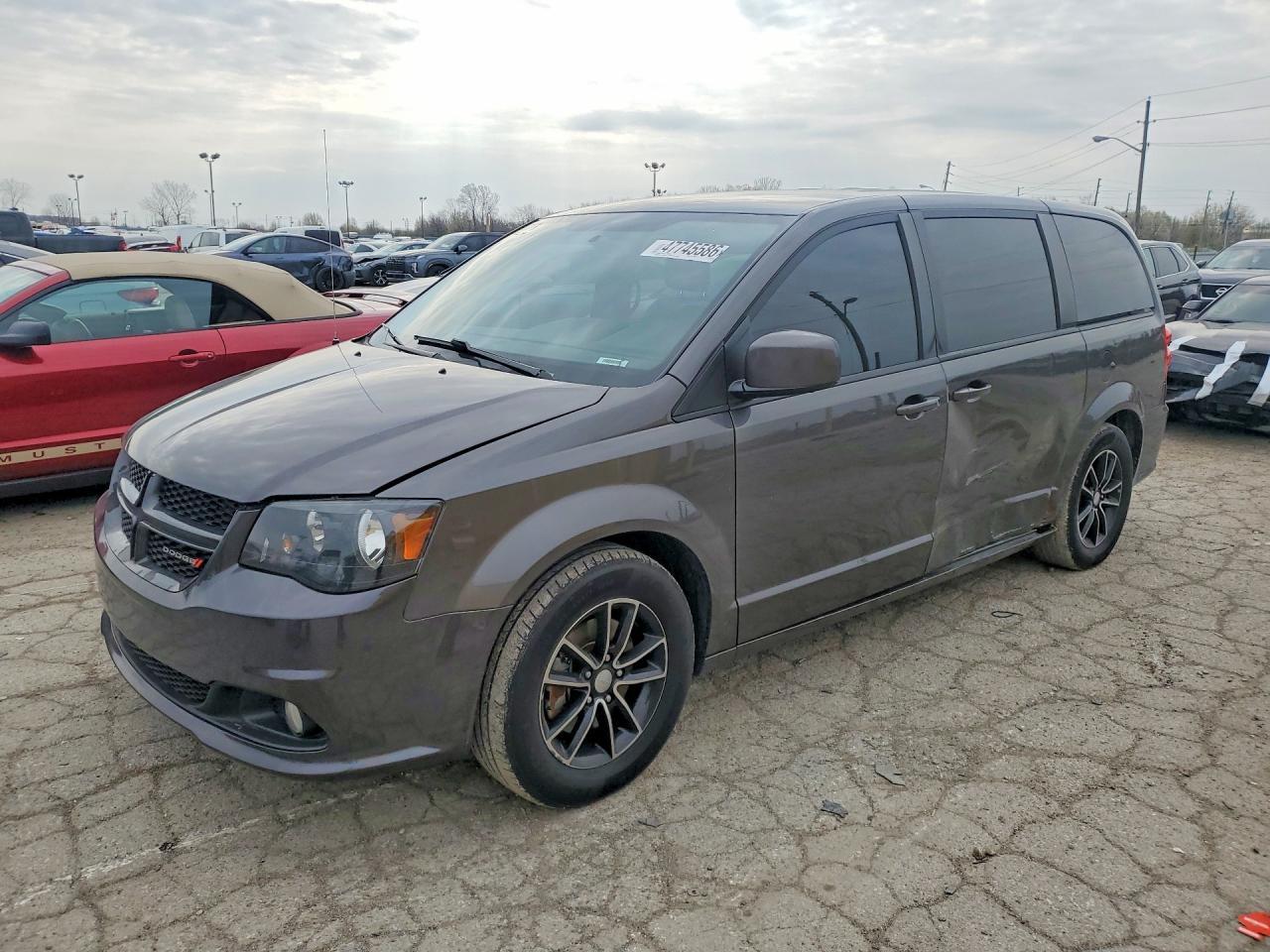 2018 Dodge Grand Caravan Gt - zdjęcie główne