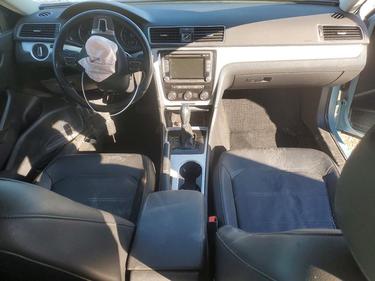 2013 Volkswagen Passat Se - zdjęcie 8