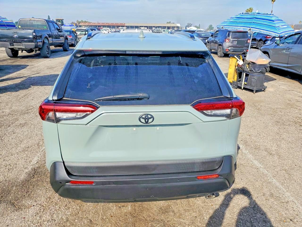 2021 Toyota Rav4 Xle Premium - zdjęcie 6