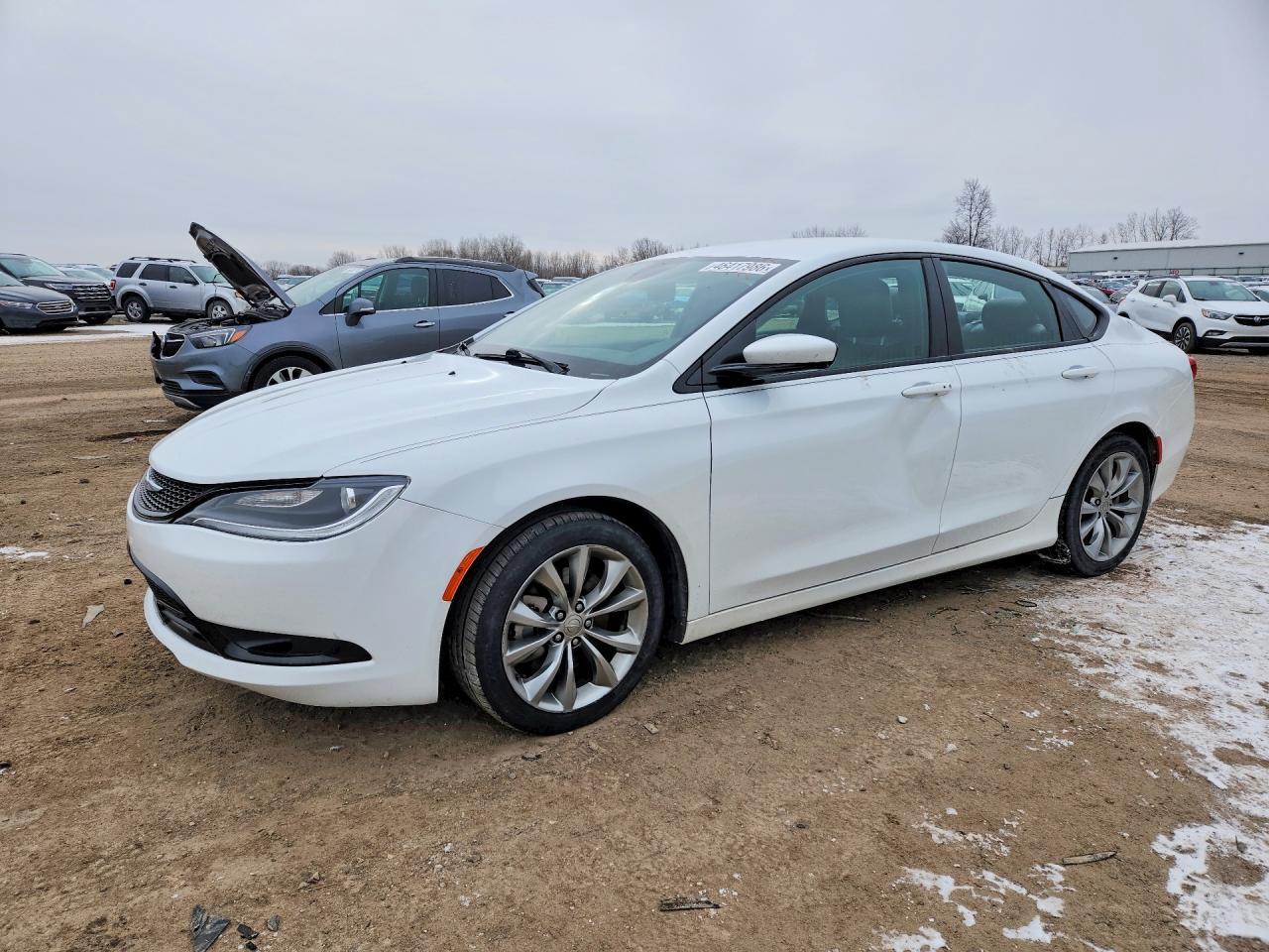 2016 Chrysler 200 S - zdjęcie główne