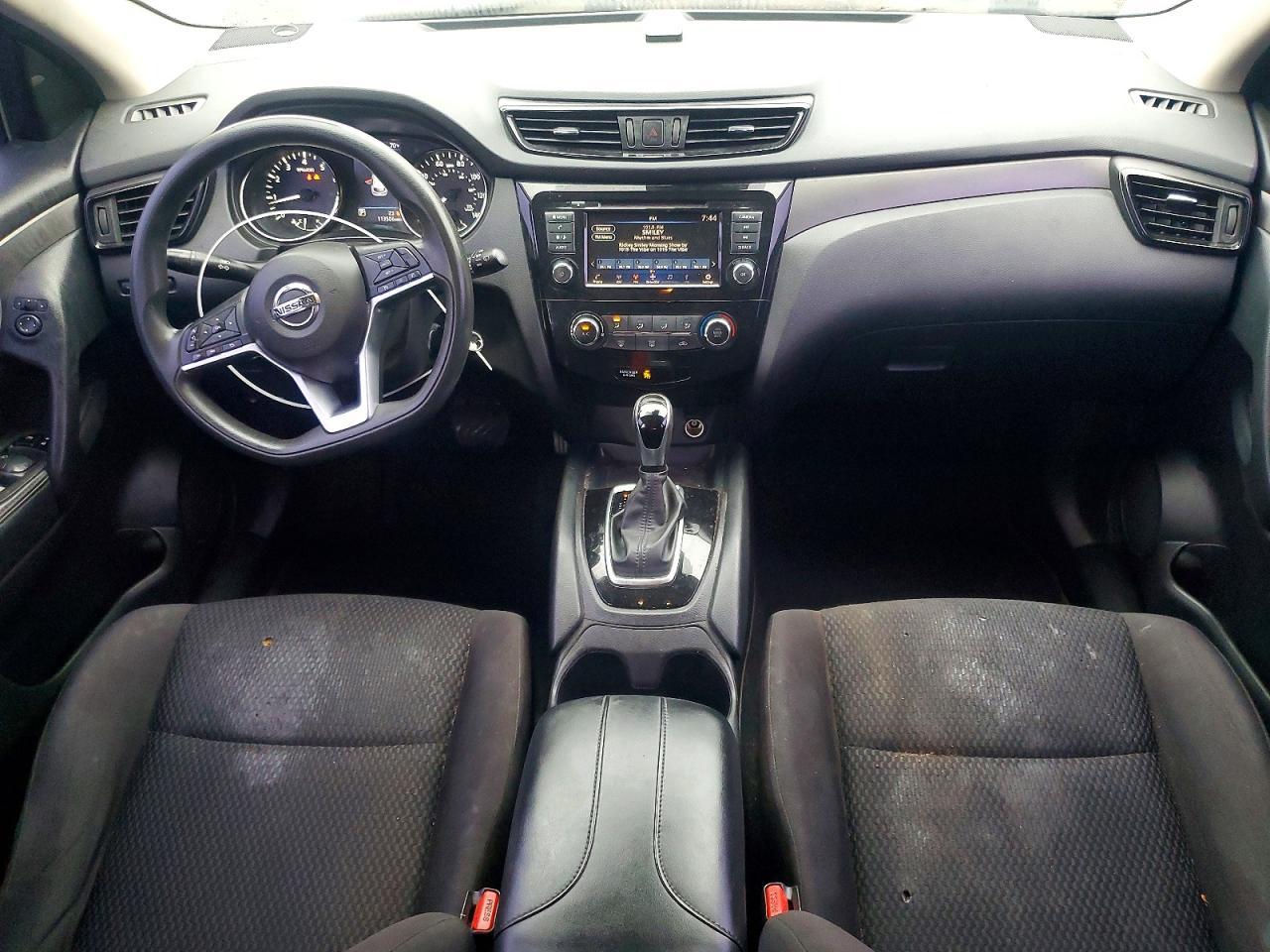 2020 Nissan Rogue Sport S - zdjęcie 8