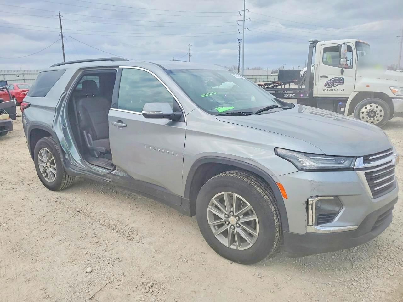 2023 Chevrolet Traverse Lt - zdjęcie 4