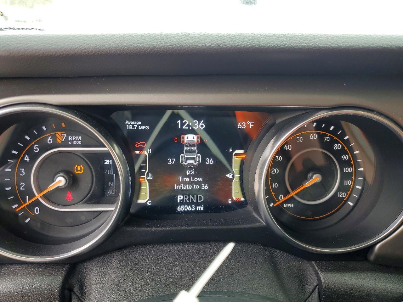 2019 Jeep Wrangler Unlimited Sport - zdjęcie 9