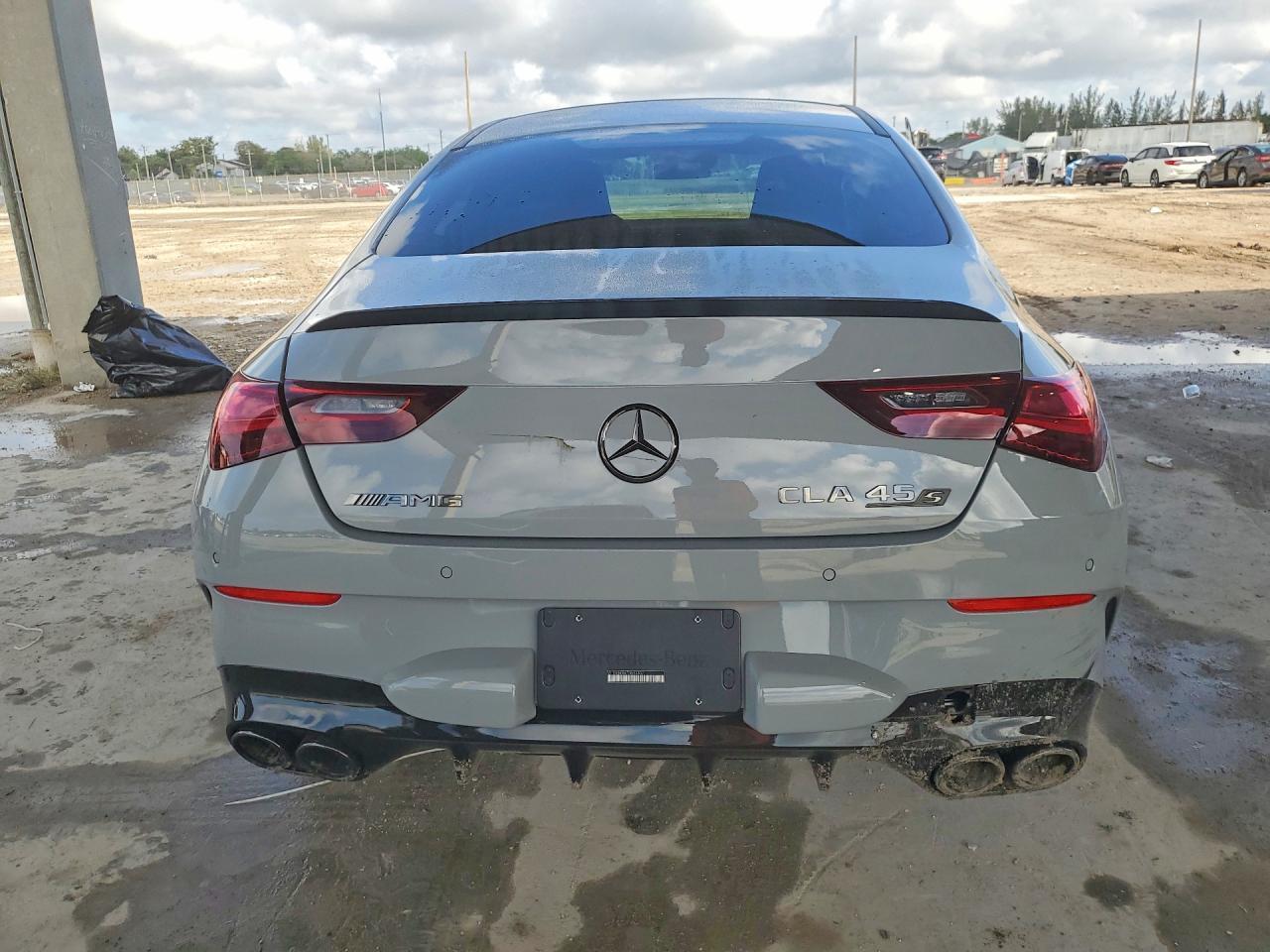 2026 Mercedes-Benz Cla Amg 45S 4Matic - zdjęcie 6