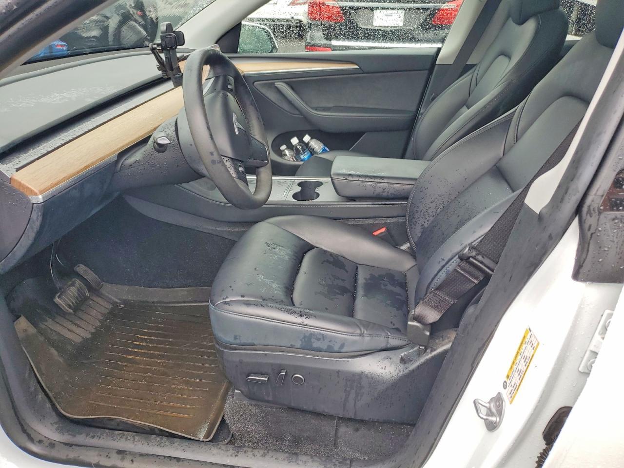 2023 Tesla Model Y - zdjęcie 7