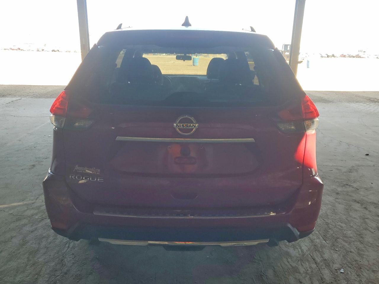 2017 Nissan Rogue S - zdjęcie 6