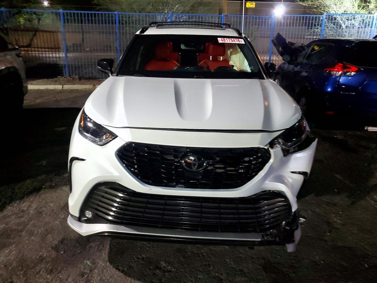 2022 Toyota Highlander Sport - zdjęcie 5