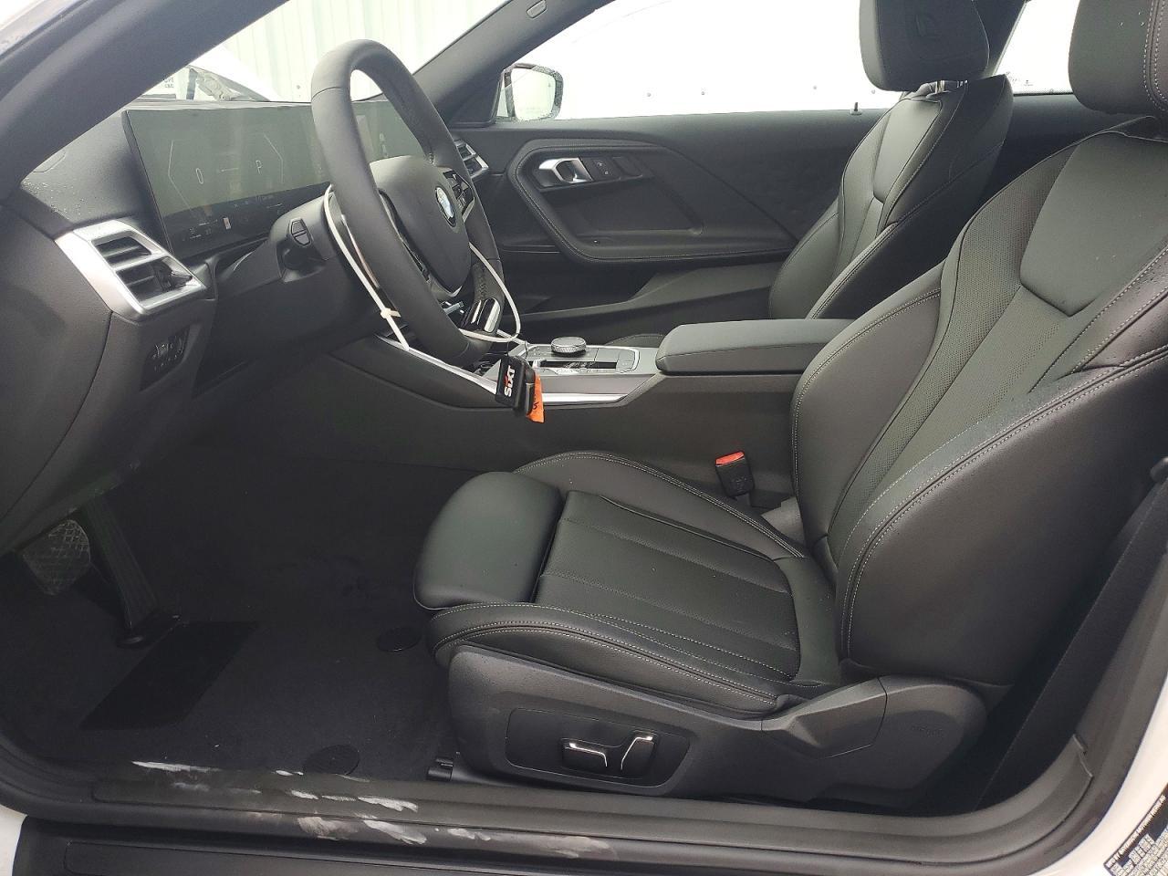 2026 BMW 230Xi - zdjęcie 7