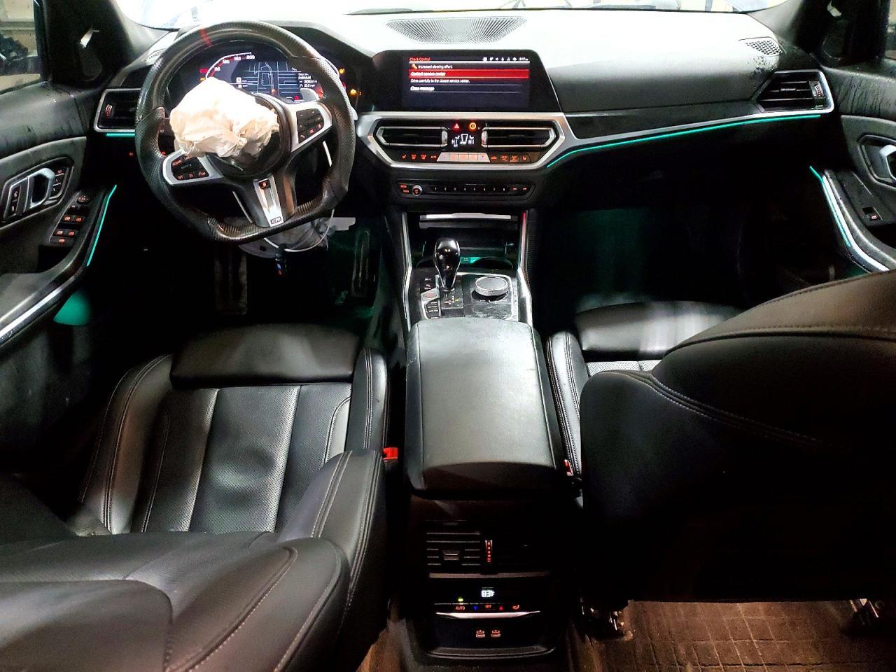 2022 BMW Seria 3 330i - zdjęcie 8