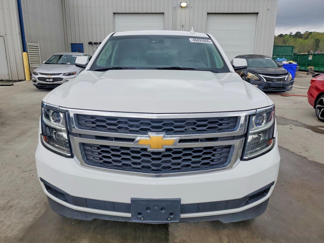 2016 Chevrolet Tahoe C1500 Lt - zdjęcie 5