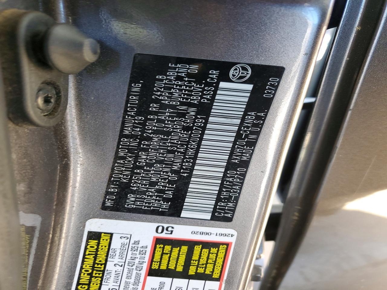 2019 Toyota Camry Hybrid Le - zdjęcie 12