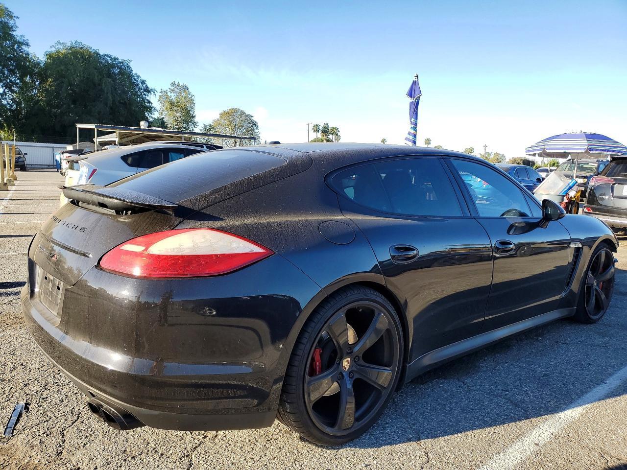 2013 Porsche Panamera Gts - zdjęcie 3