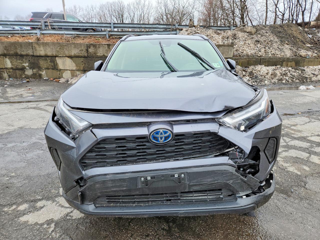 2023 Toyota Rav4 Hybrid Le - zdjęcie 5