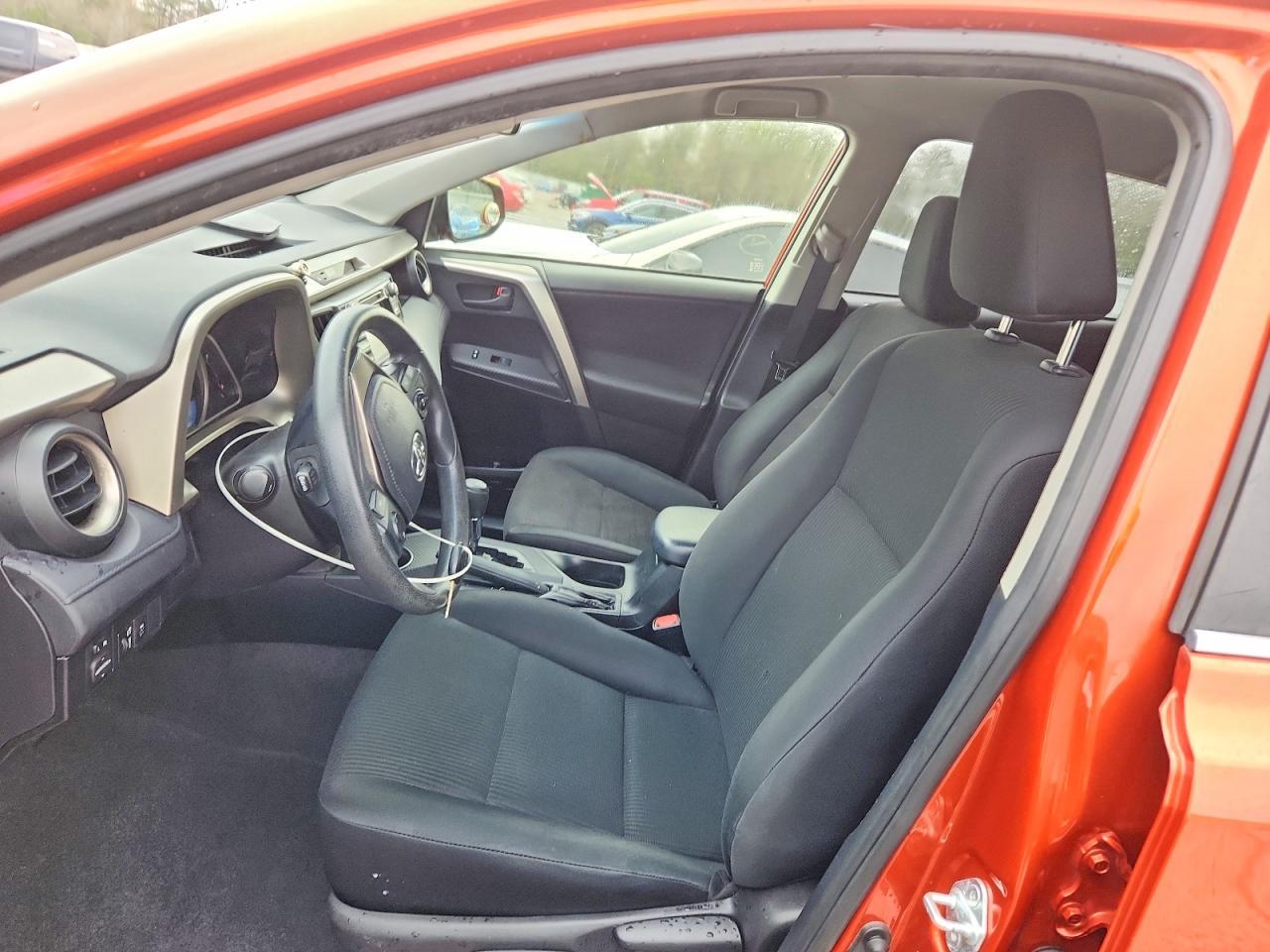 2015 Toyota Rav4 Le - zdjęcie 7