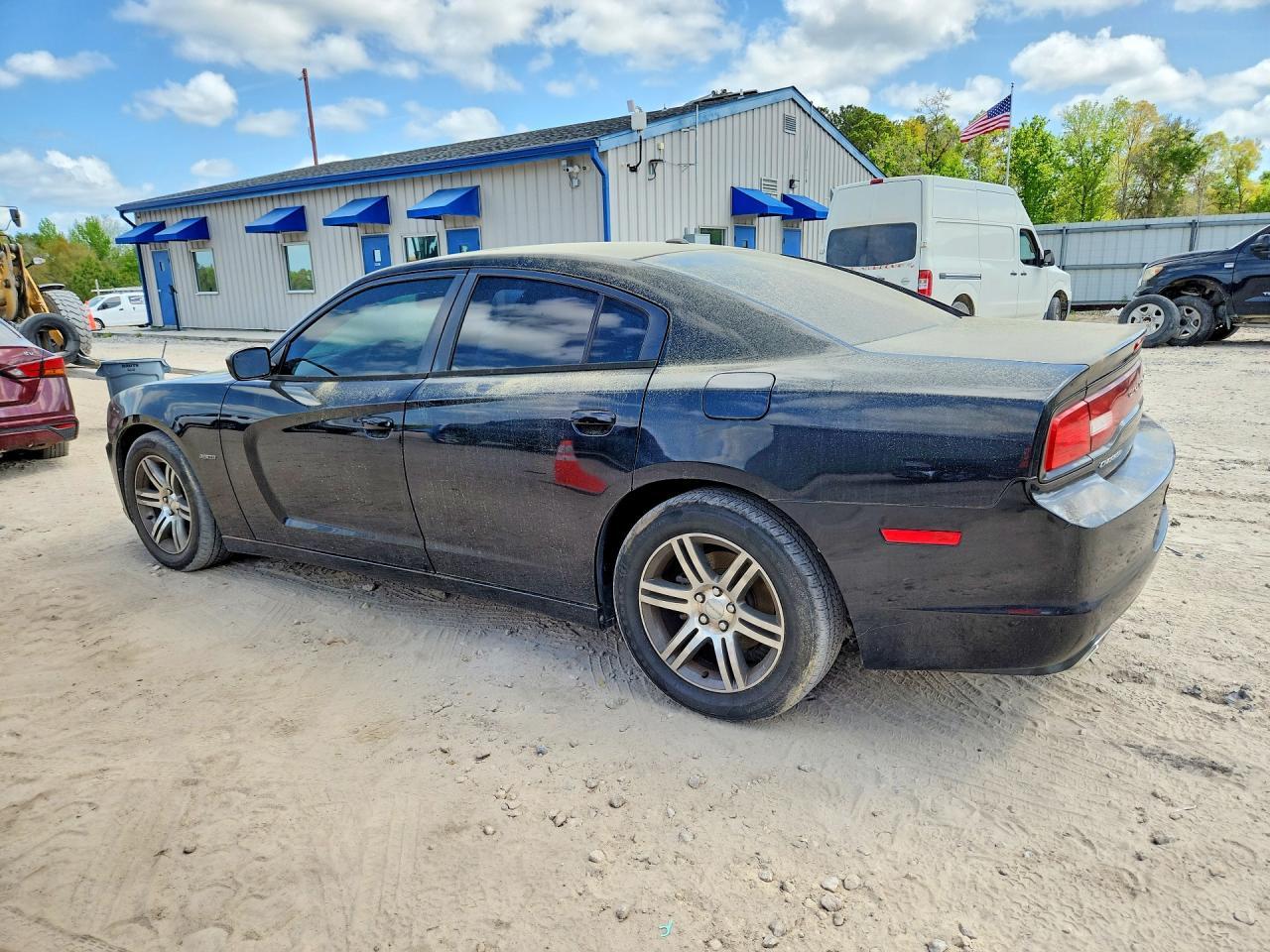 2014 Dodge Charger R - zdjęcie 2