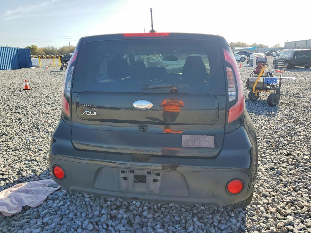 2017 Kia Soul Base - zdjęcie 6