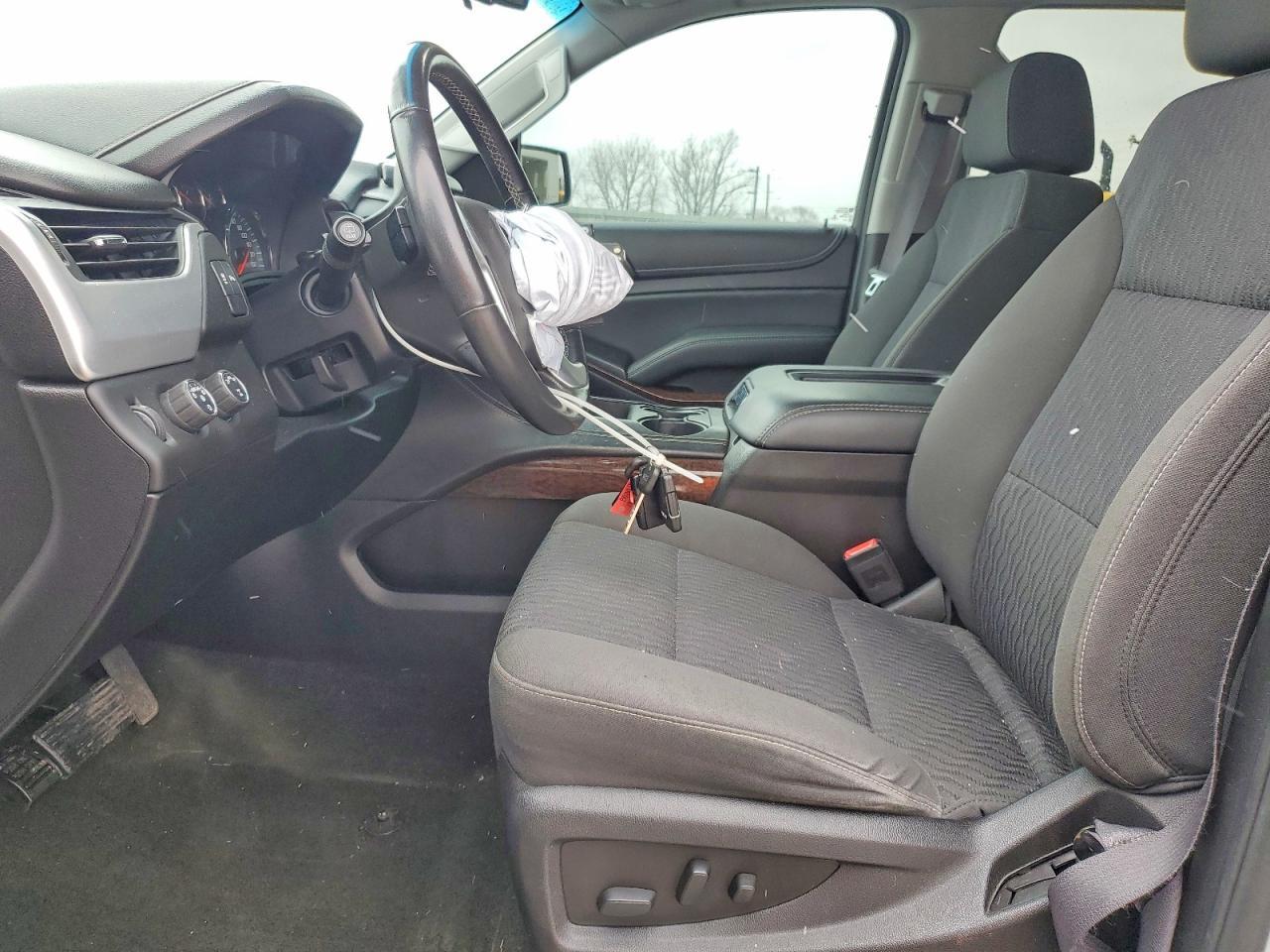 2017 GMC Yukon Sle - zdjęcie 7