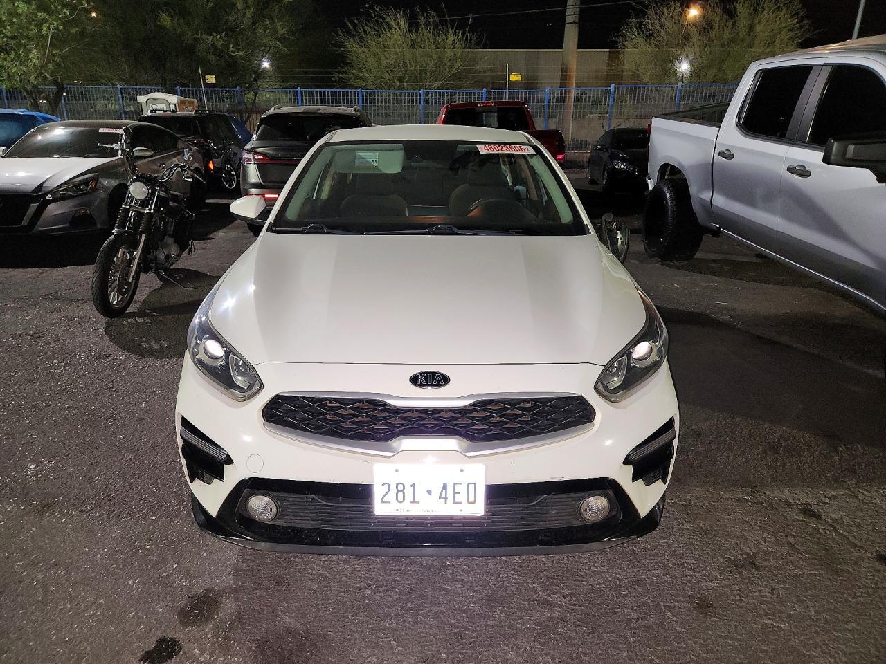 2021 Kia Forte Lxs - zdjęcie 5