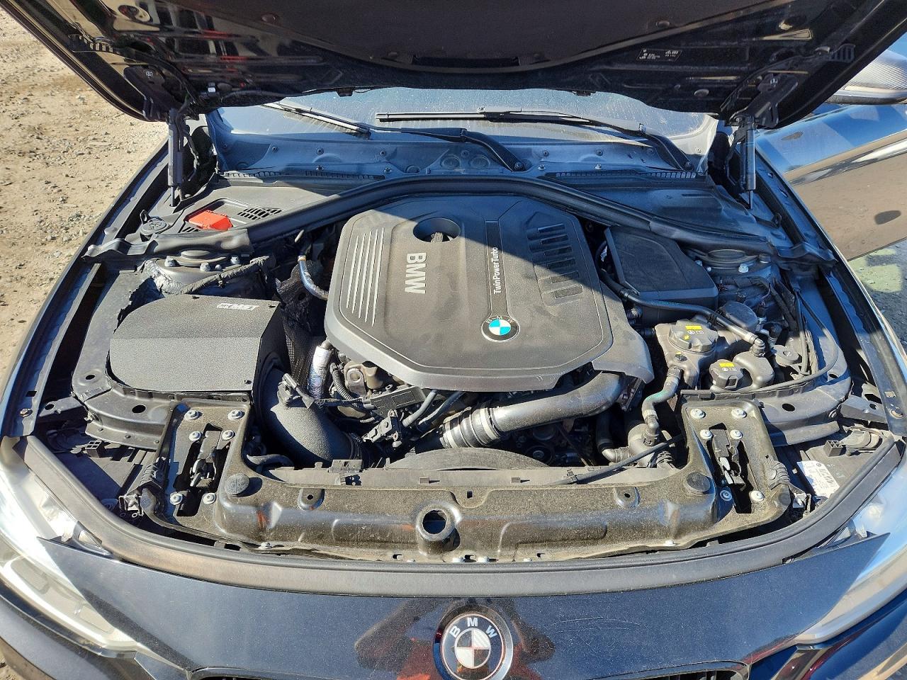 2016 BMW 340 Xi - zdjęcie 11