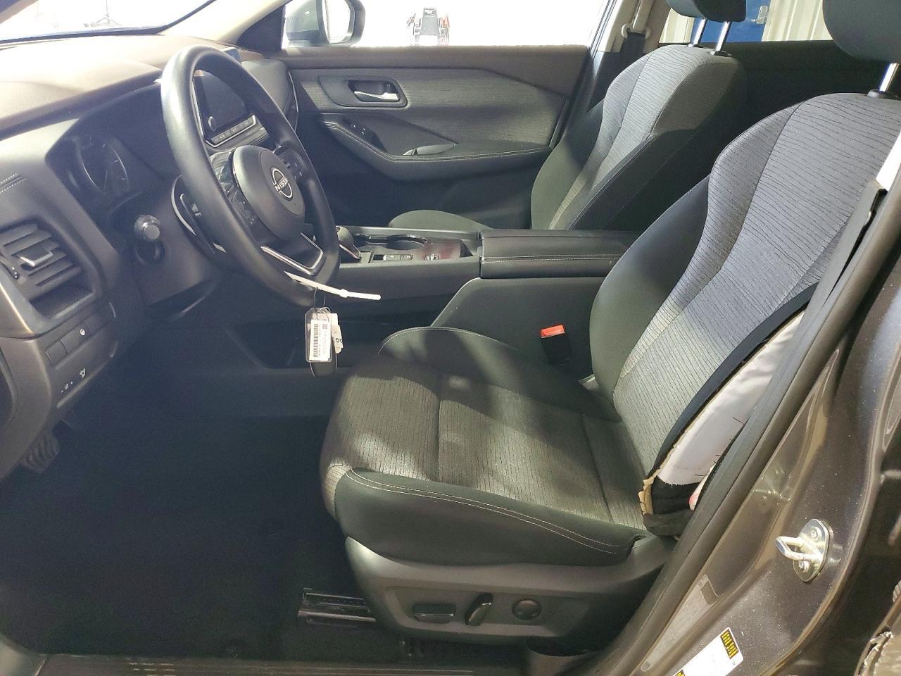 2023 Nissan Rogue Sv - zdjęcie 7