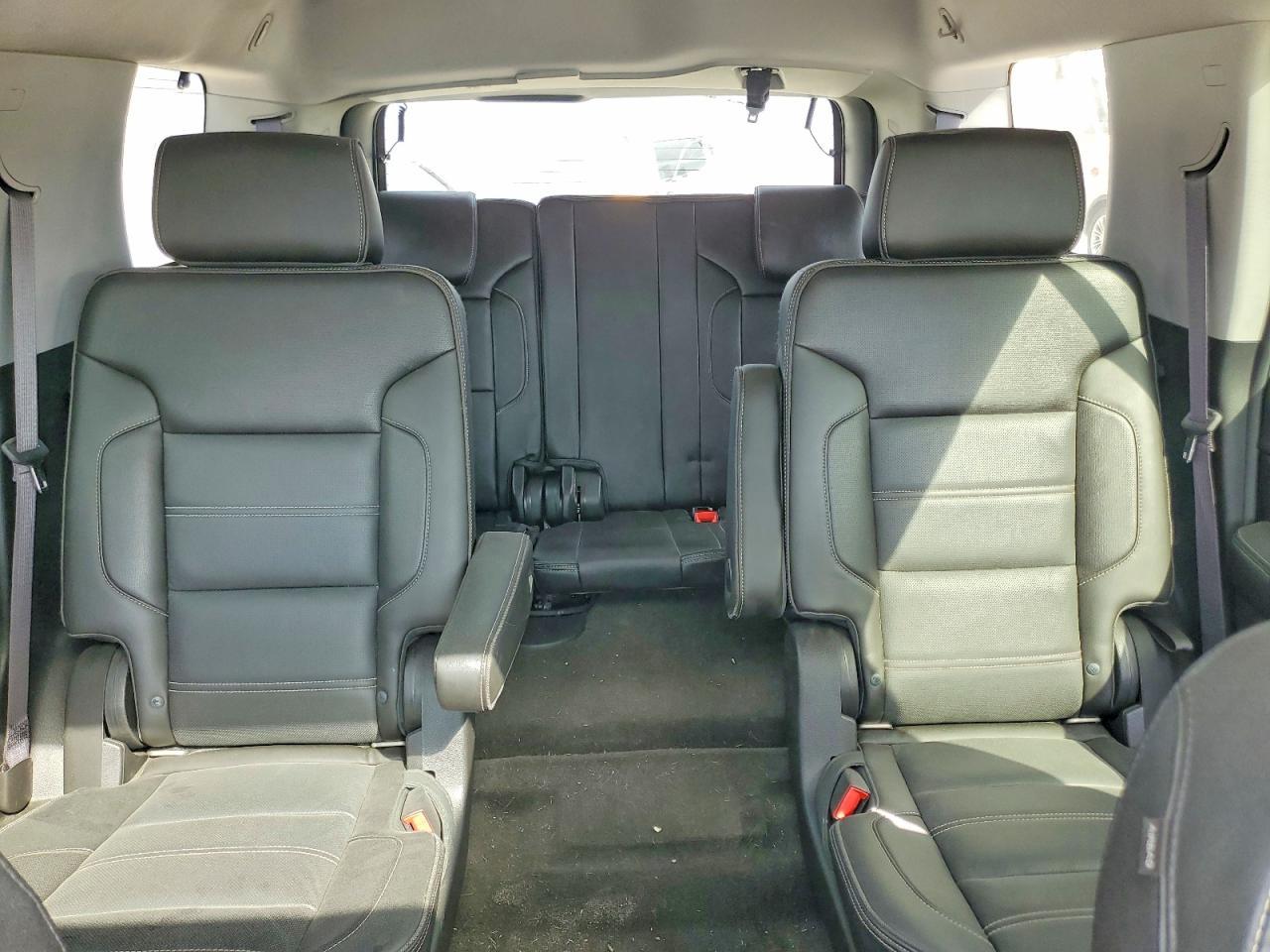 2015 GMC Yukon Denali - zdjęcie 10
