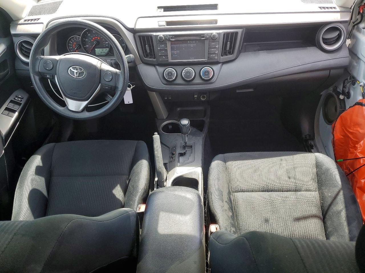 2016 Toyota Rav4 Le - zdjęcie 8