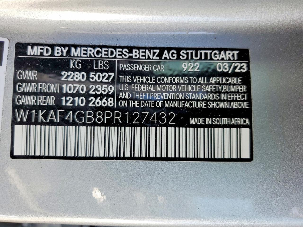 2023 Mercedes-Benz C 300 - zdjęcie 12
