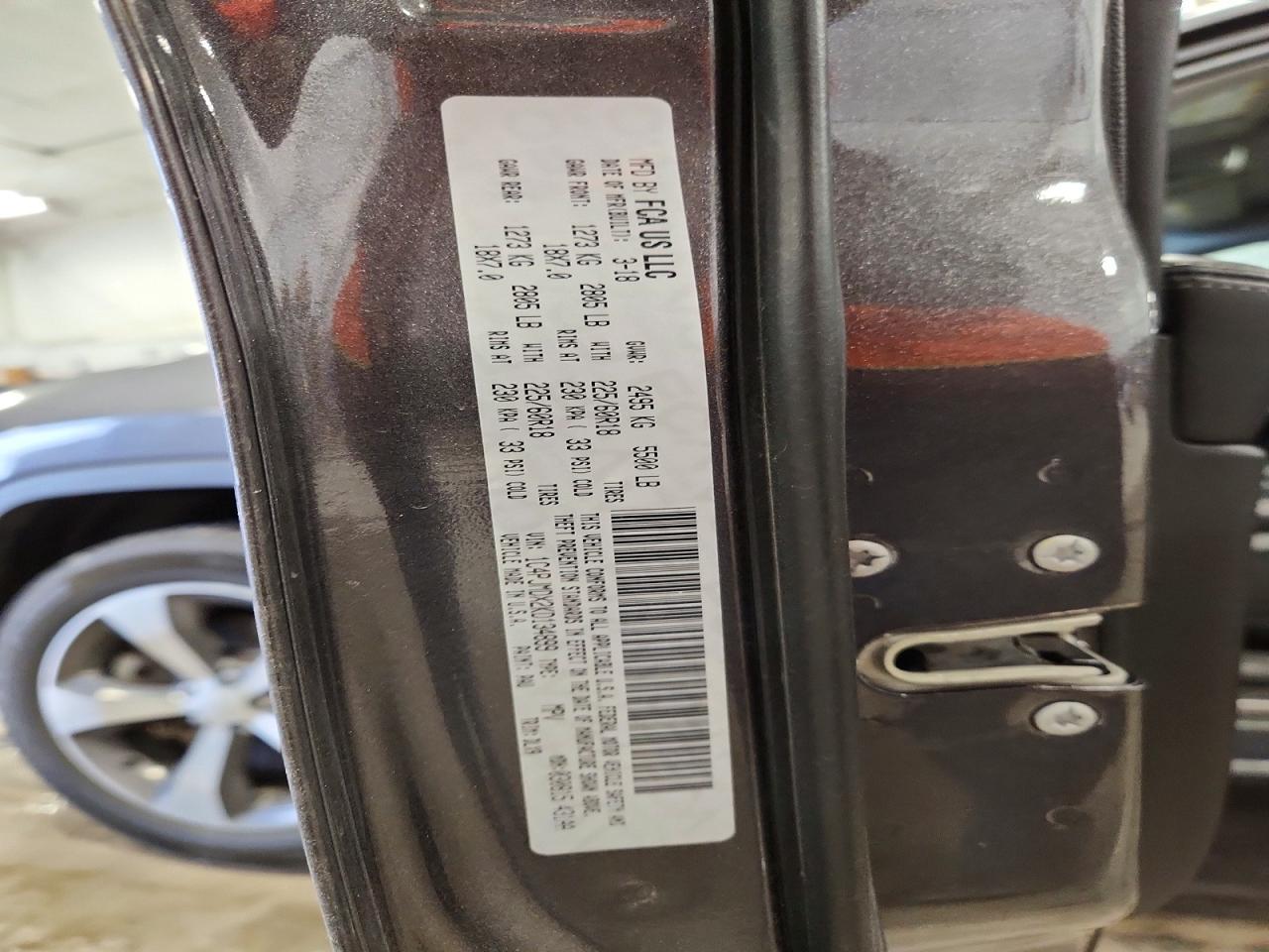 2019 Jeep Cherokee Limited - zdjęcie 13