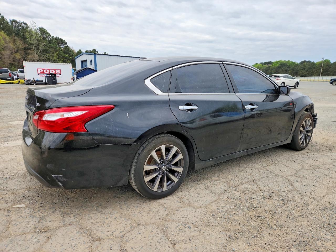 2017 Nissan Altima 2.5 Sv - zdjęcie 3