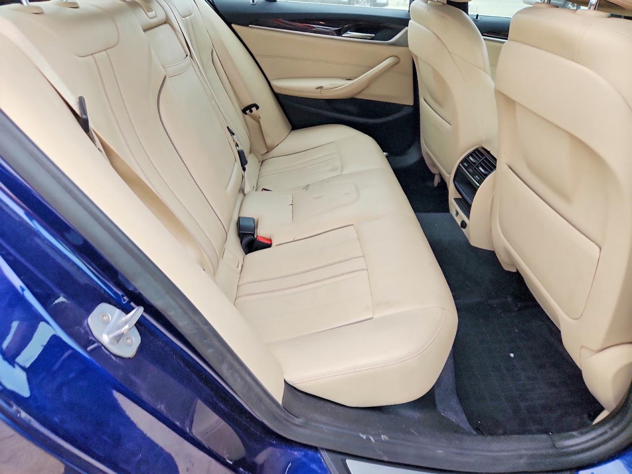 2019 BMW 530E - zdjęcie 10