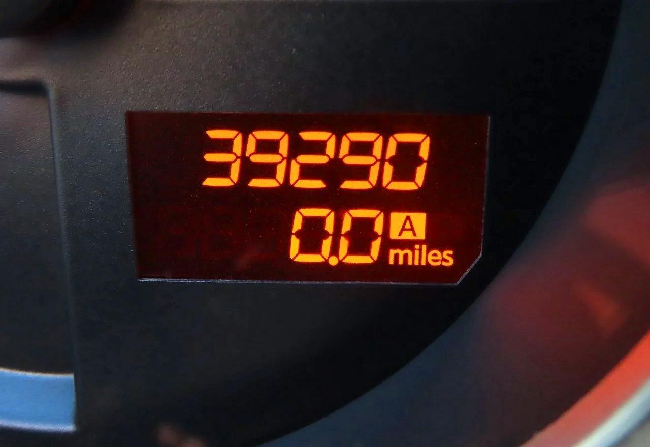 2017 Nissan 370Z Sport - zdjęcie 8