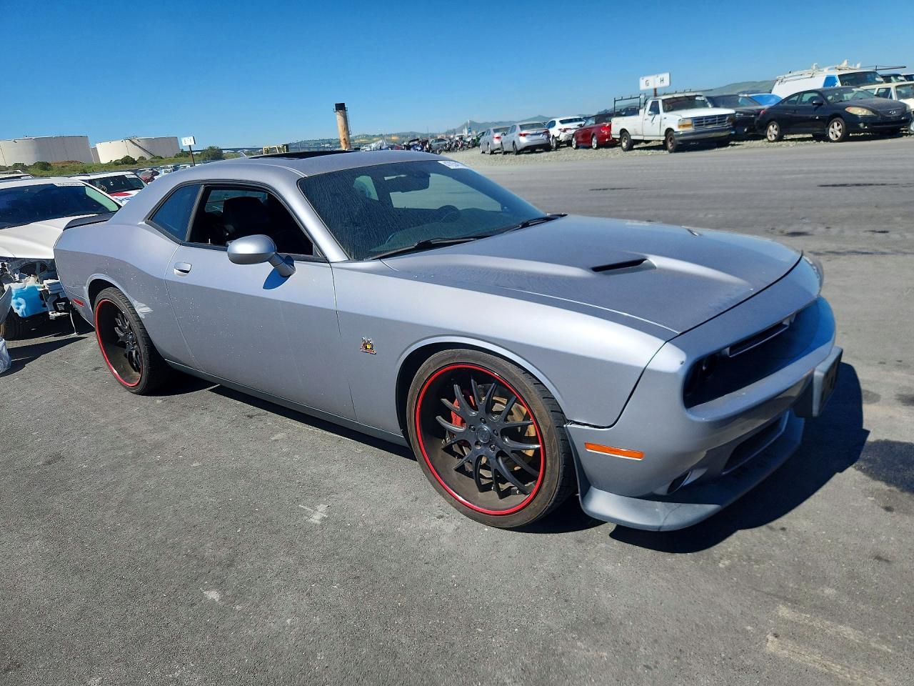2015 Dodge Challenger R - zdjęcie 4